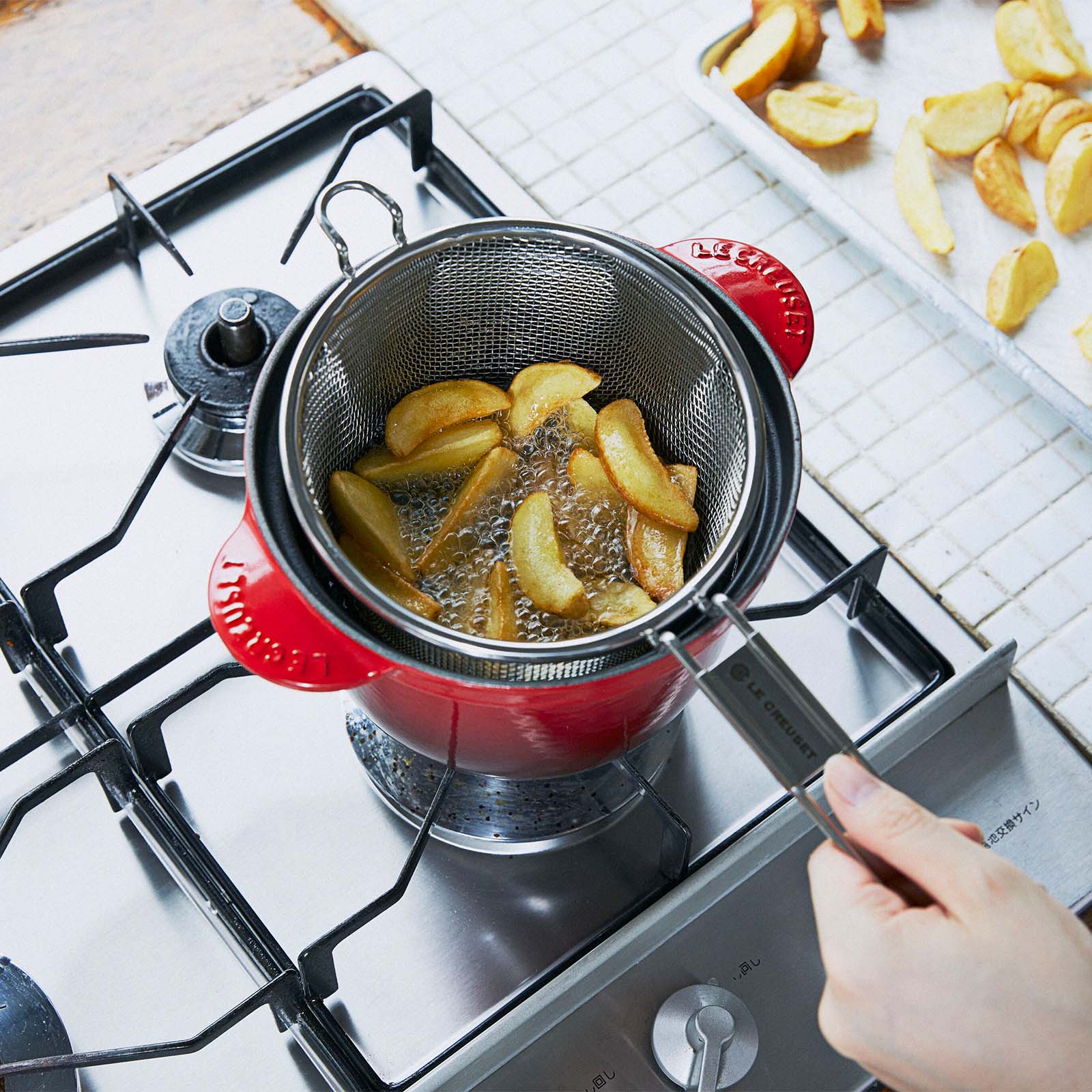 Stainless Steel Mesh Basket image number 5