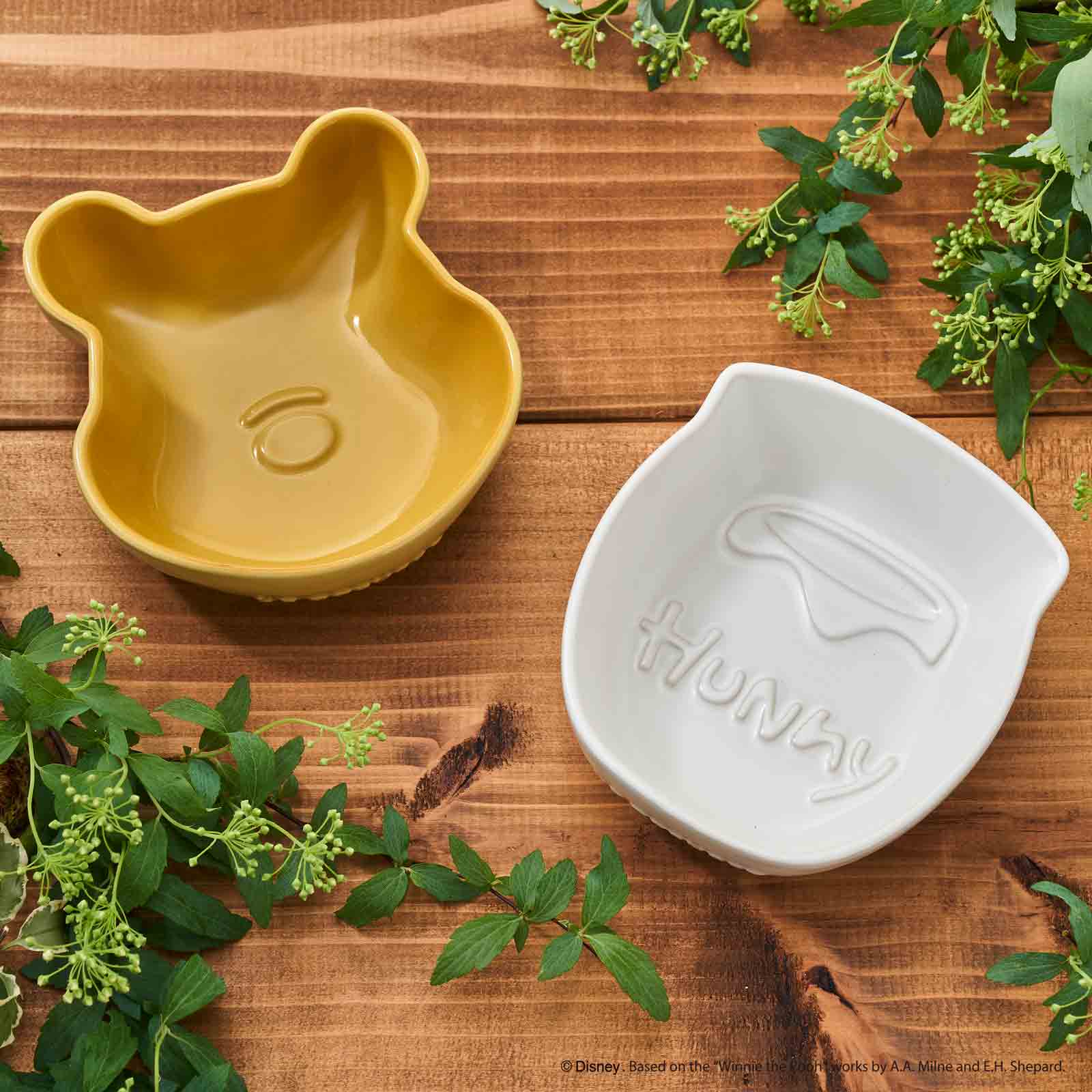 Set of 2 Winnie the Pooh Mini Dish image number 7