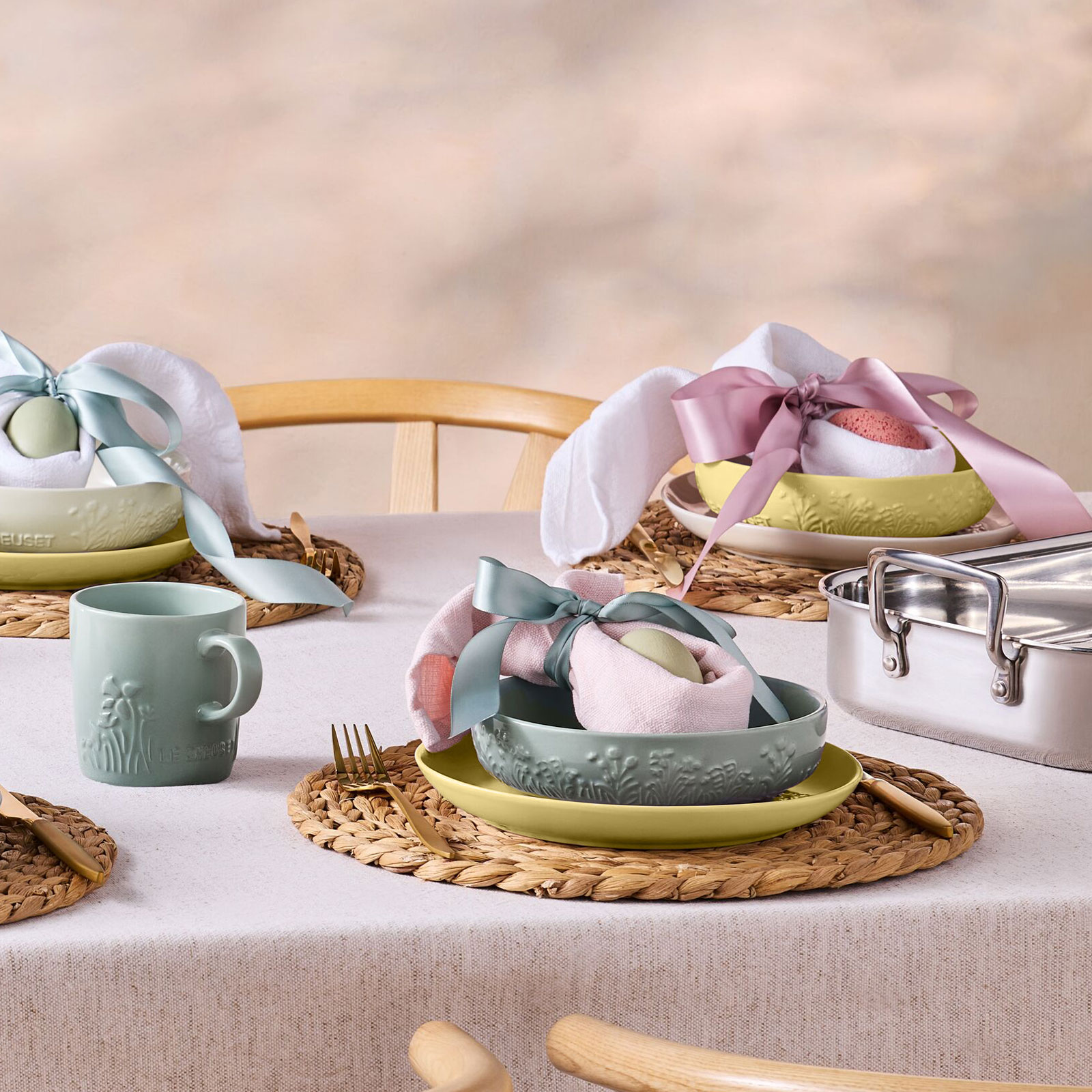 Jardin Relief Sphere Dish image number 6