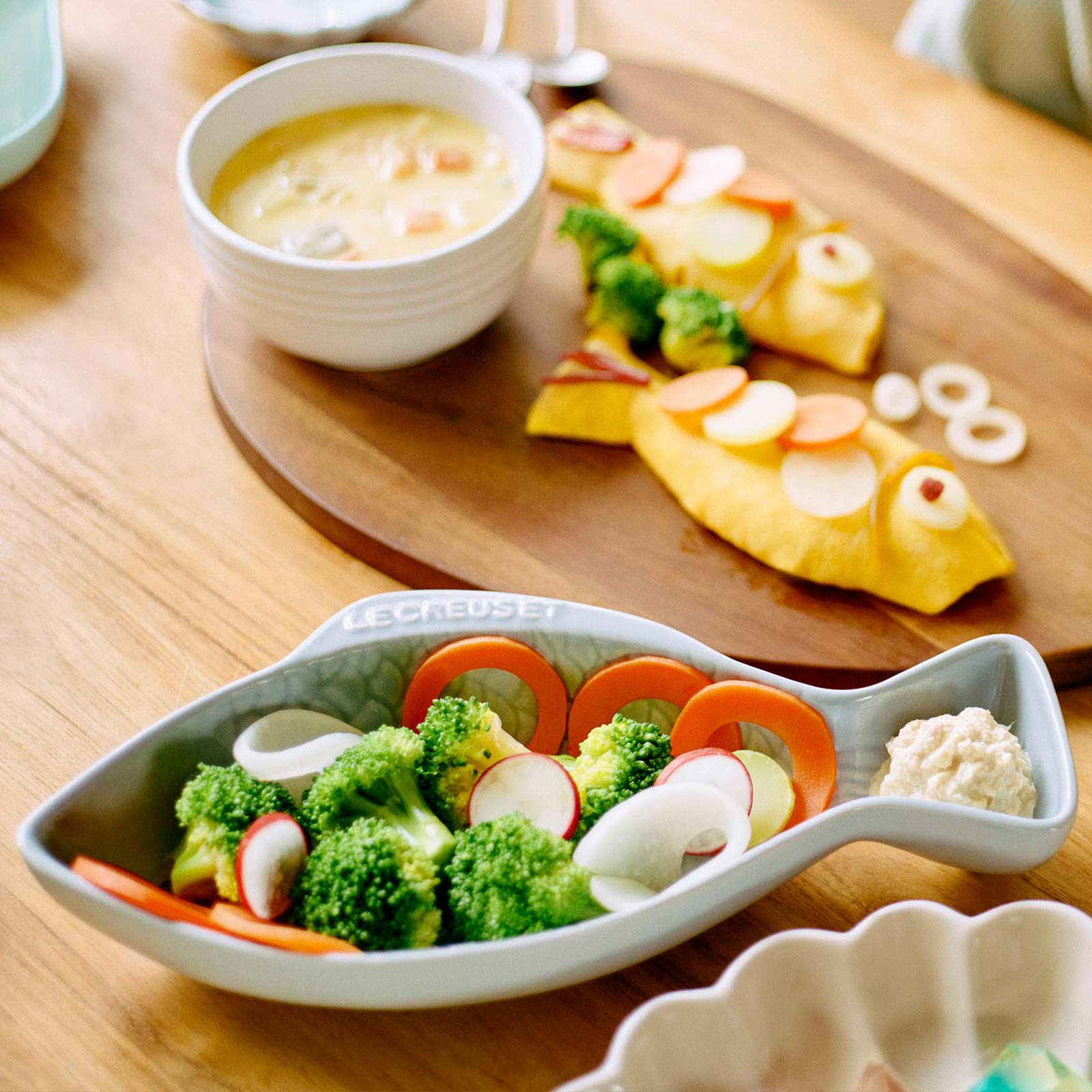 Fish Stoneware Dish image number 5