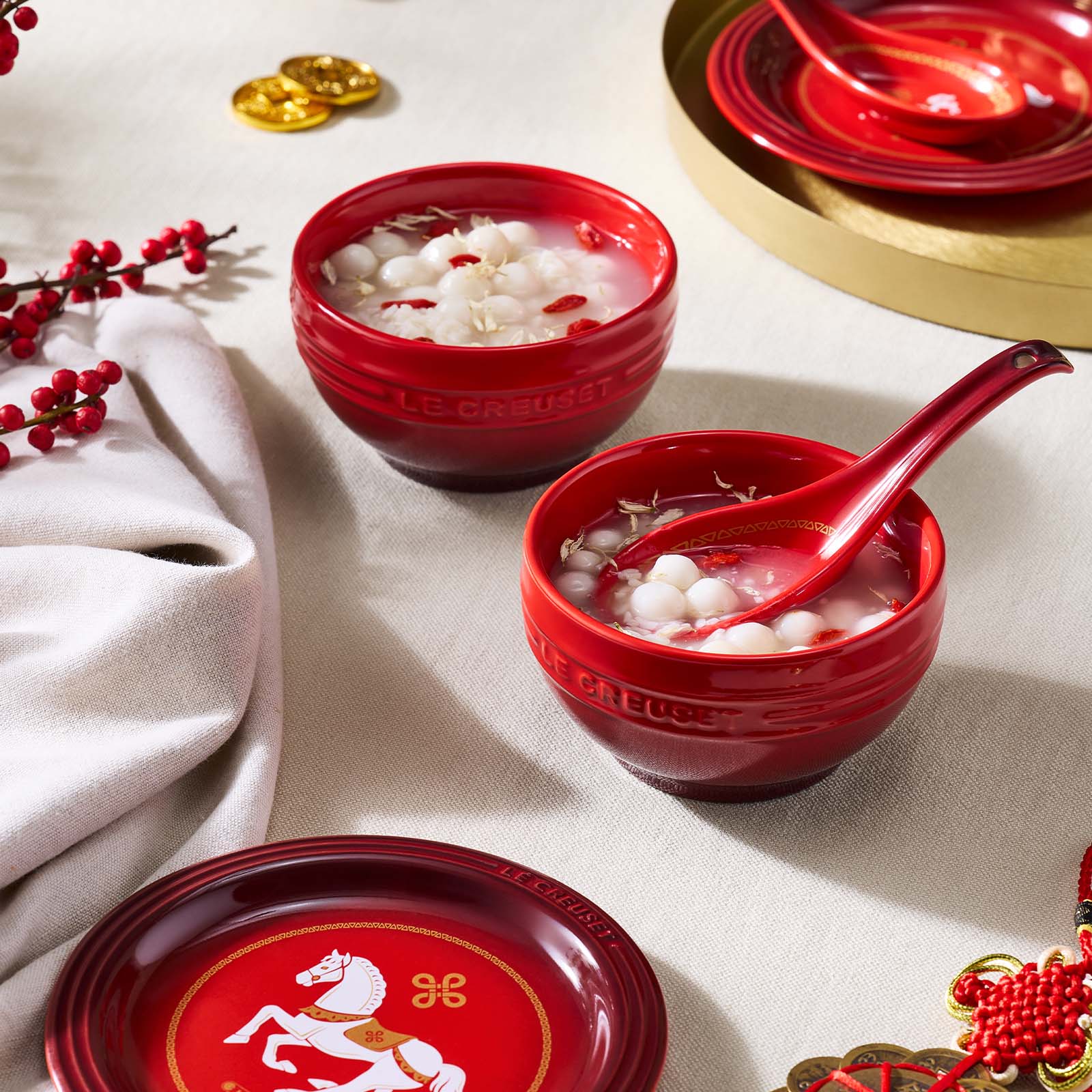 Carousel Set of 2 Chinese spoons image number 7