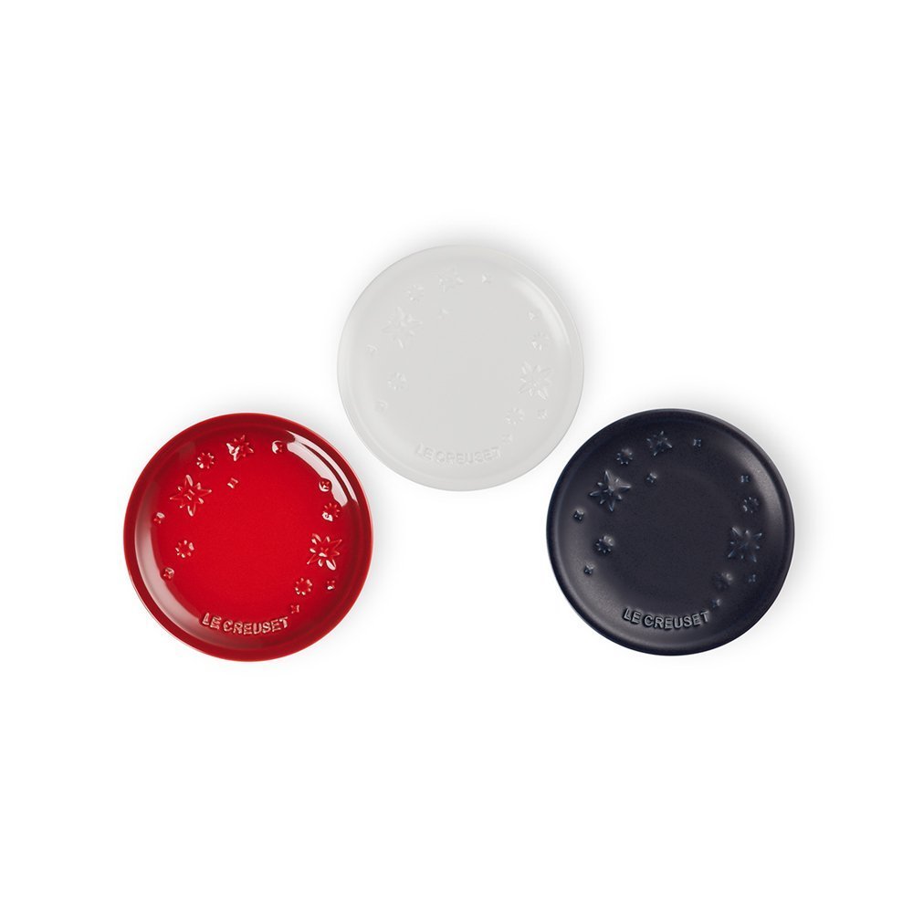 Stoneware Set of 3 Star Relief Round Plate image number 1