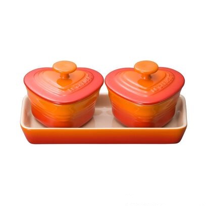 Set of 2 Mini Heart Stoneware Ramekin with Tray Flame