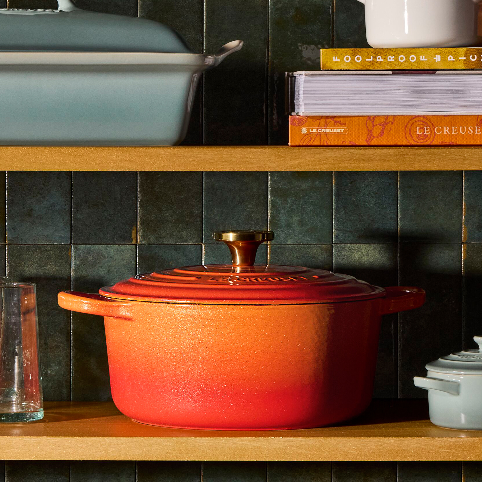 Signature Round French Oven Flamme Doree image number 5