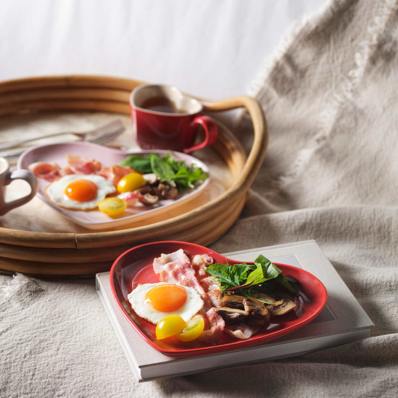 Seoul Sphere Heart Plate image number 5