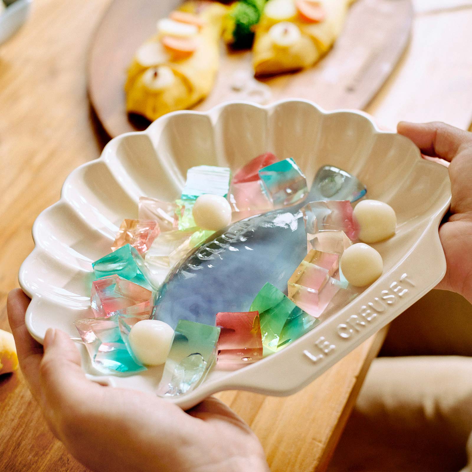 Coquille Stoneware Dish image number 4