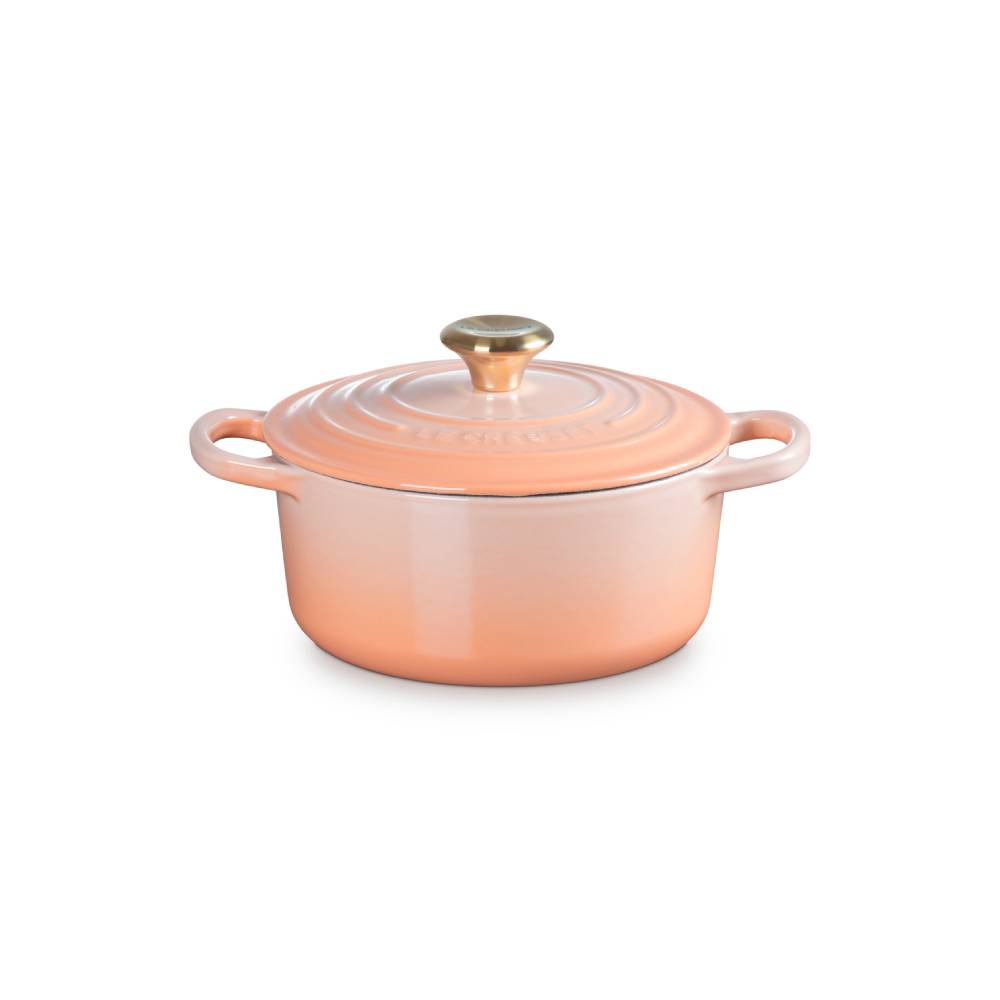 Signature Round French Oven Light Gold Knob