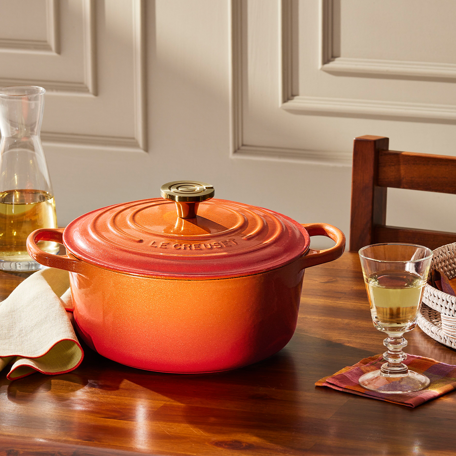 Signature Round French Oven Flamme Doree image number 9